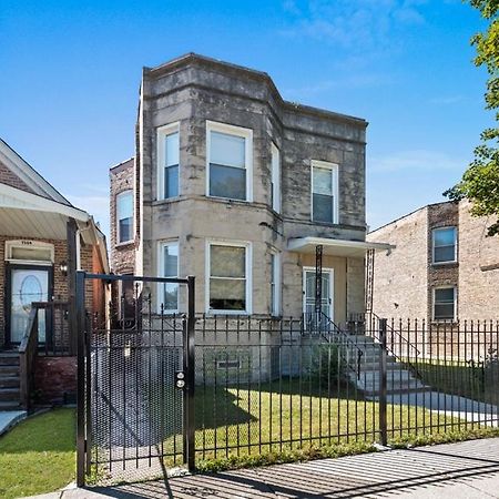 Newly Rehabbed Greystone With 2 Private Apartments, Backyard, Garage, Laundry, Close To Expressway Chicago Esterno foto