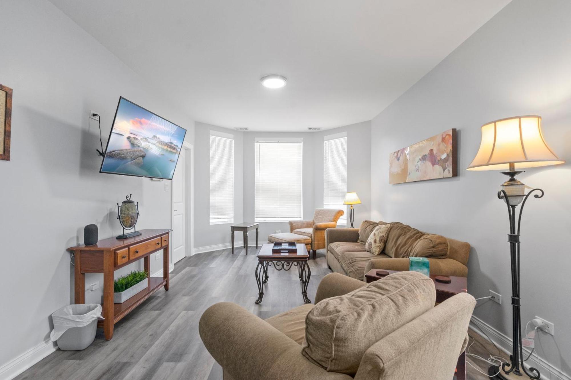 Newly Rehabbed Greystone With 2 Private Apartments, Backyard, Garage, Laundry, Close To Expressway Chicago Esterno foto